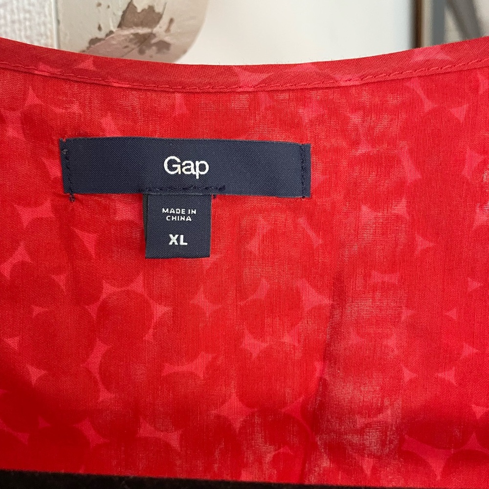 Gap Red Sheer Patterned Tank Top. Lightweight Wit… - image 3